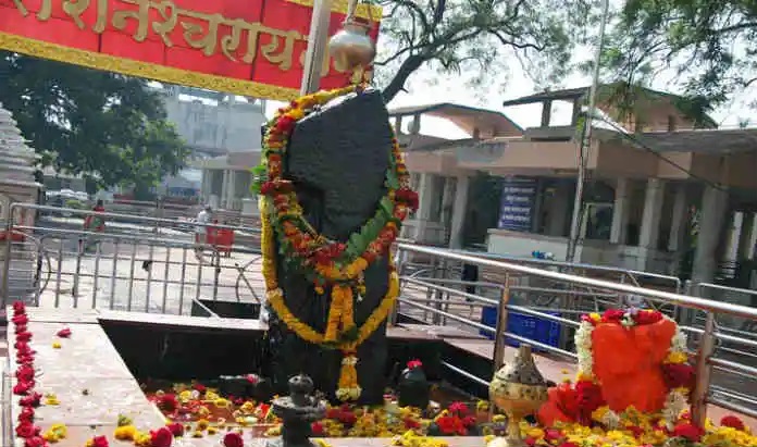 shani shtngnapur Temple