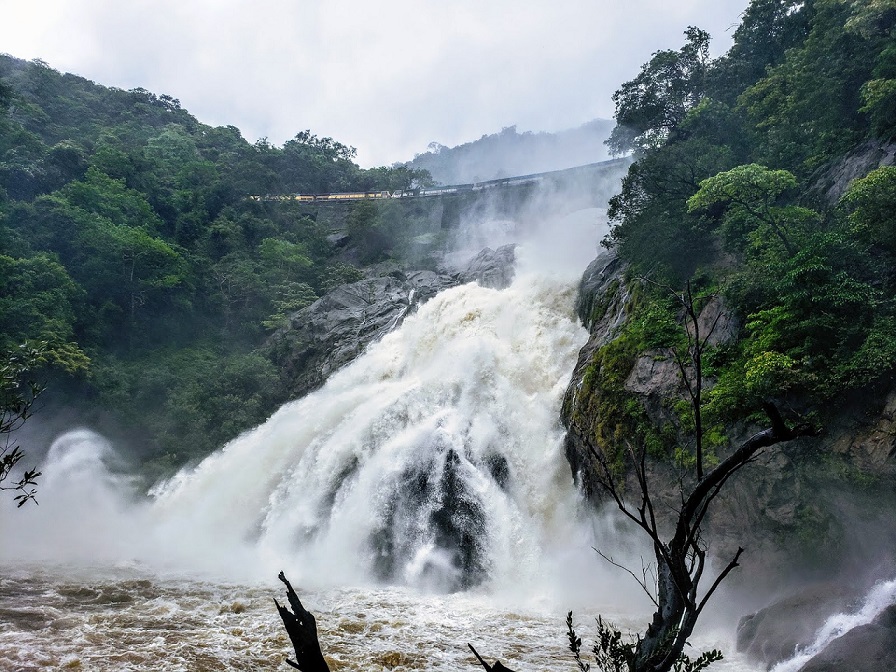 dudhsagar falls