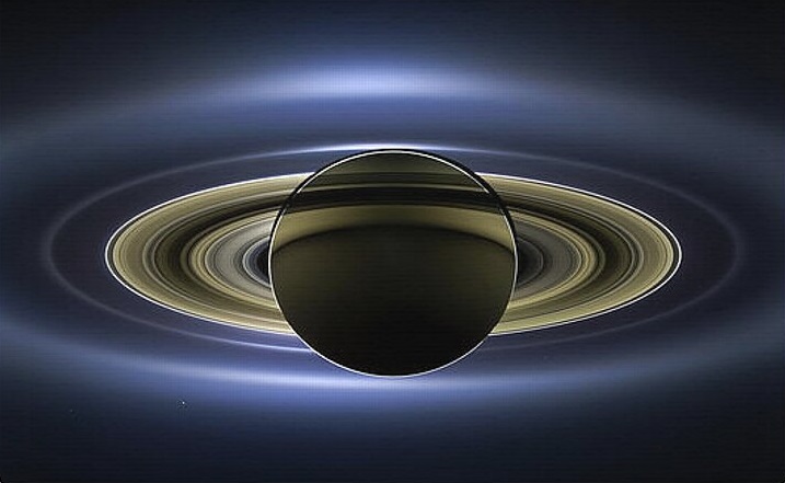 saturn rings