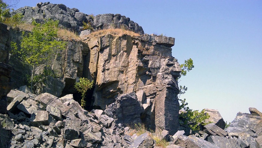 pilot knob national wildlife sanctuary in missouri, a former iron ore mine, may also contain rare earth elements. photo courtesy cnn