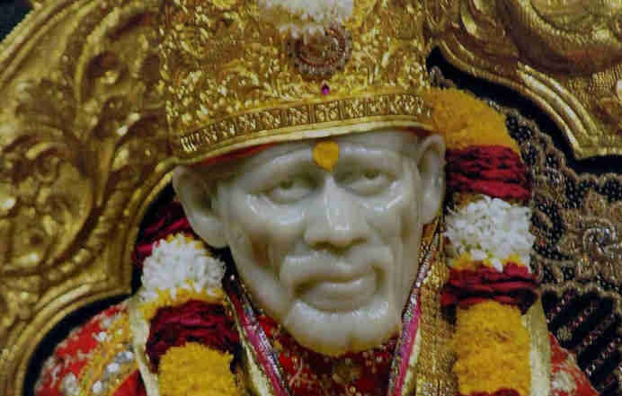 sai baba statue