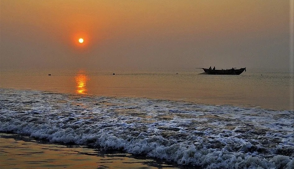 a beach of digha